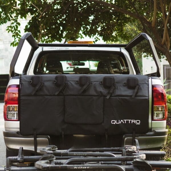 Tapete para cajuela Quattro Sport Negro para 5 bicicletas