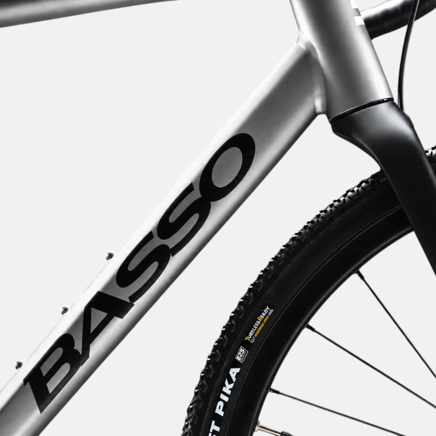 Bicicleta Basso Tera Gravel con Shimano GRX 2x11 y Microtech MX 25
