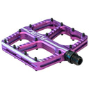 Pedales Deity Flat Trak para MTB con Máxima Resistencia y Ligereza