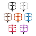 Pedales Deity Flat Trak para MTB con Máxima Resistencia y Ligereza