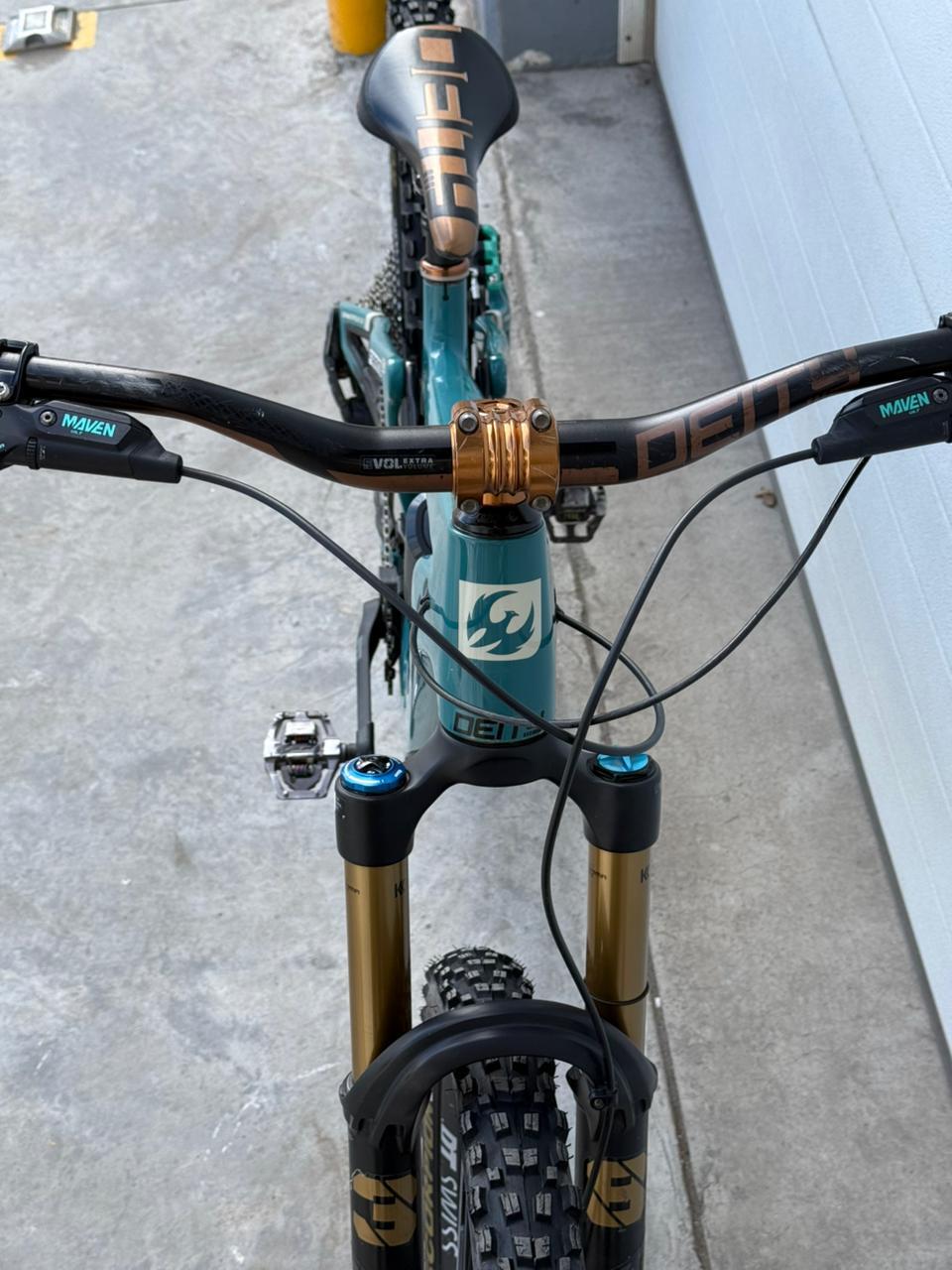 Bicicleta e-Bike Doble Suspensión Pivot Shuttle Bosch LT Pro | Outlet-thumbmail-3