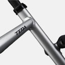 Detalle del cuadro de aluminio de la bicicleta Velo Store Mx Basso Tera Gravel con soldaduras visibles y logo