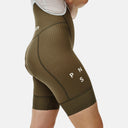 Bib shorts Velo Store Mx para dama en color verde oliva con diseño texturizado, ajuste aerodinámico y logo PNS.