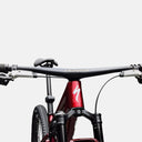 Vista frontal del manillar y cuadro rojo de la bicicleta Specialized S-Works Epic 9 en Velo Store Mx