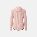 Vista trasera de la chaqueta rosa Velocio Ultrapack para mujer, ultraligera y resistente al viento.