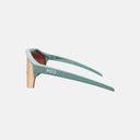 Gafas deportivas Velo Store Mx Koo Alibi con montura azul claro de Grilamid y lente Zeiss de alto rendimiento