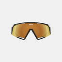 Gafas deportivas Velo Store Mx Koo Spectro con lente espejada dorada y montura negra para ciclismo de alto rendimiento