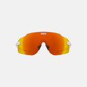 Lentes Koo Supernova de Velo Store Mx con montura blanca y lente envolvente espejada naranja para ciclismo